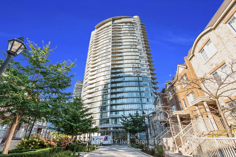 15 Windermere Avenue 1207, Toronto, On M6s 5a2