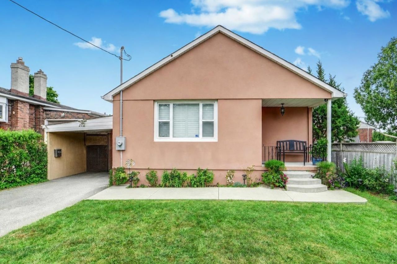 29 Mercer Drive, Brampton, On L6x 1b4