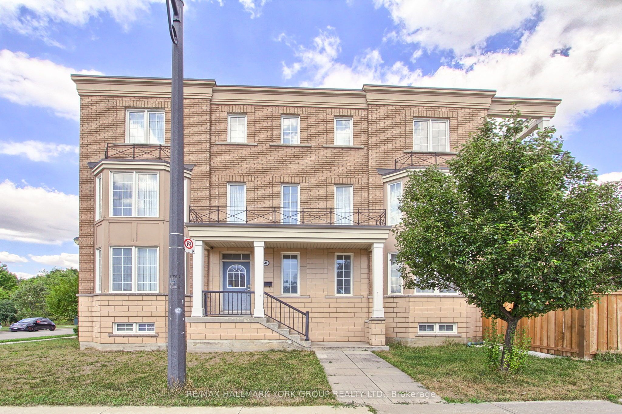 60 Delabo Drive, Toronto, On M3j 3s4