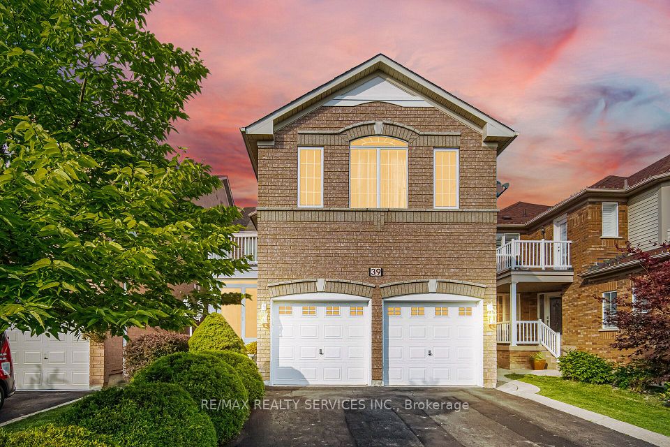 39 Legend Lane, Brampton, On L6x 5b6