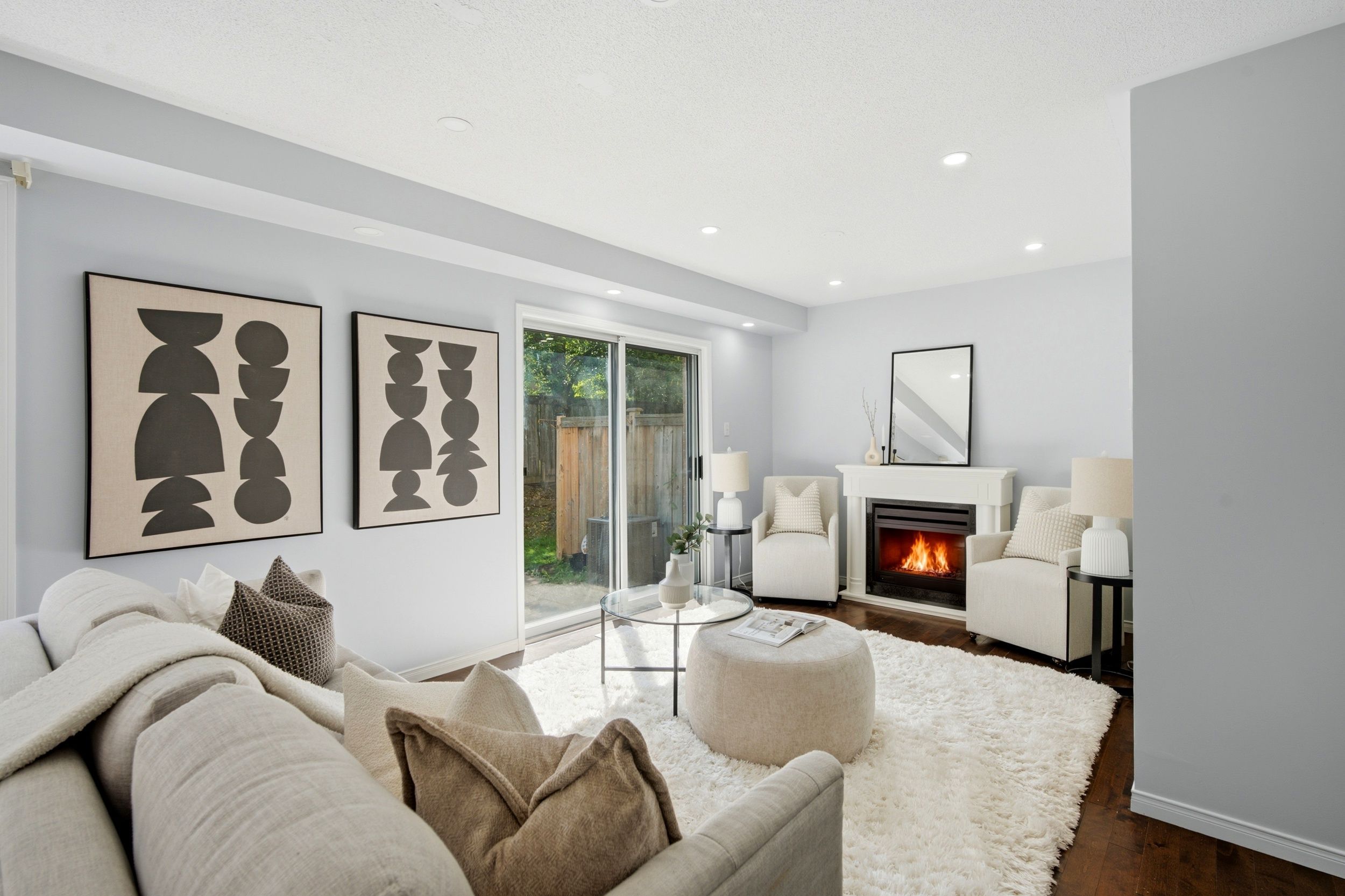 5910 Greensboro Drive 113, Mississauga, On L5m 5z6