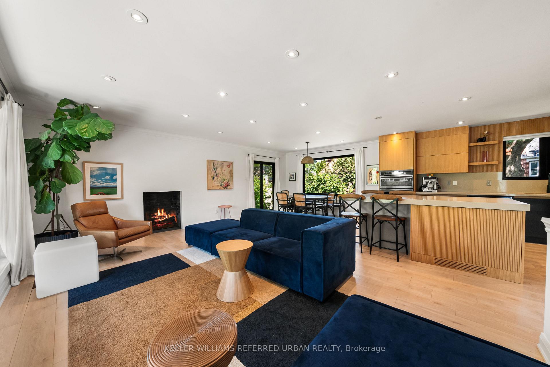 115 Bonnyview Drive, Toronto, On M8y 3g9