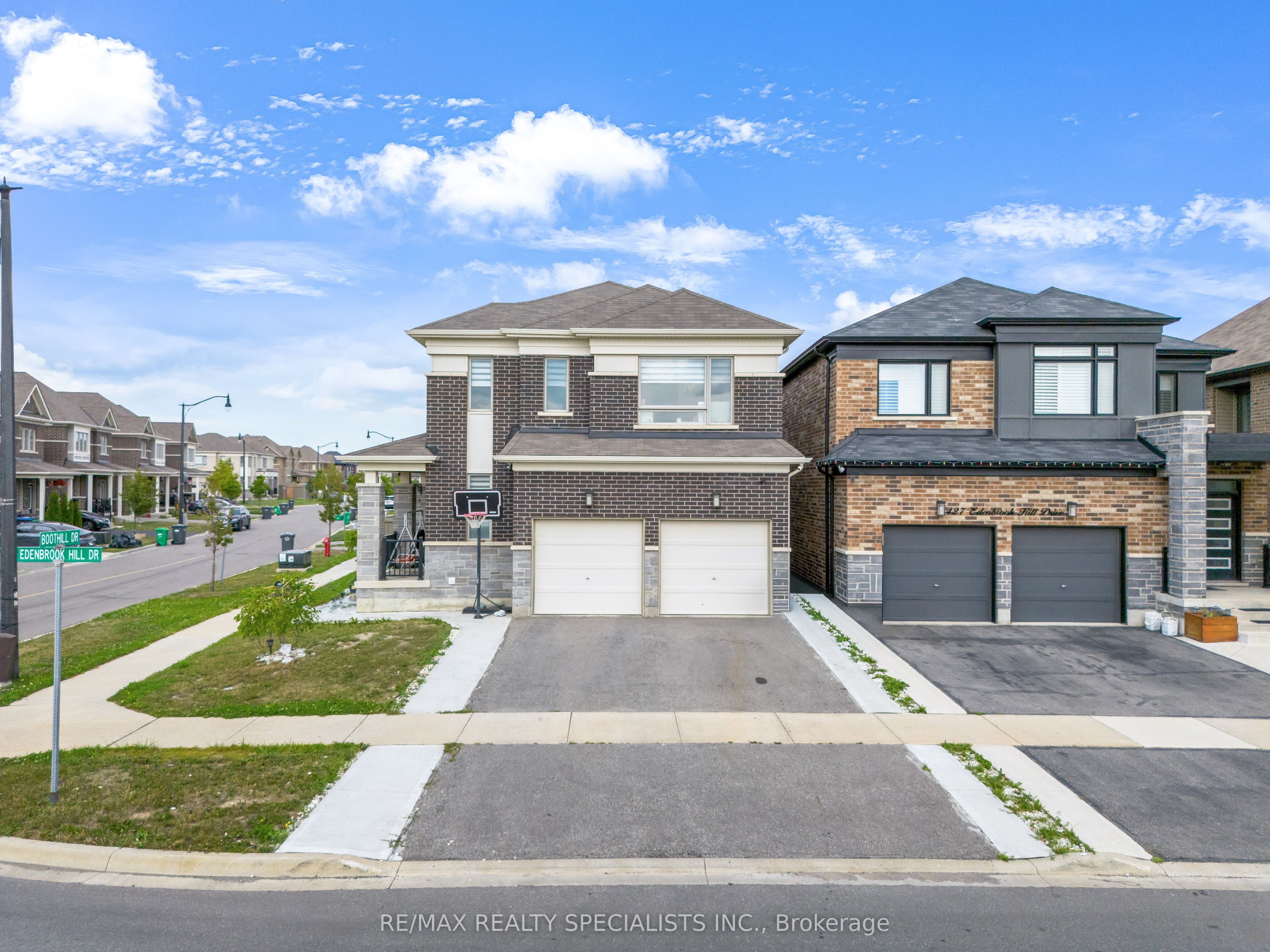 1 Boothill Drive, Brampton, On L7a 5e5