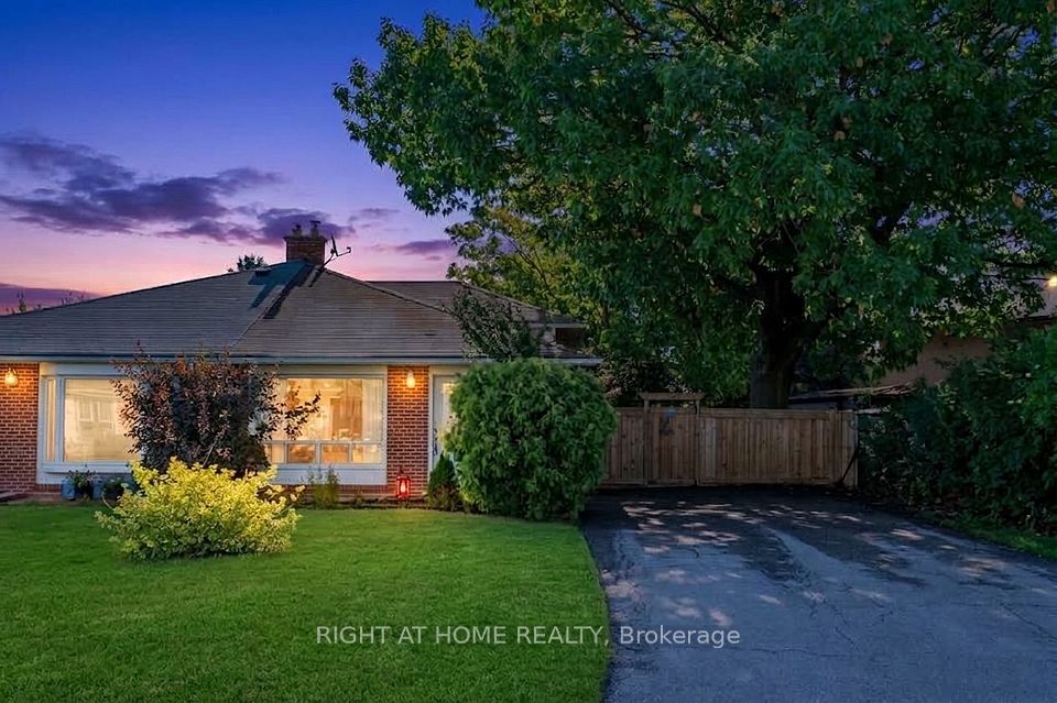46 Aloma Crescent, Brampton, On L6t 2p1