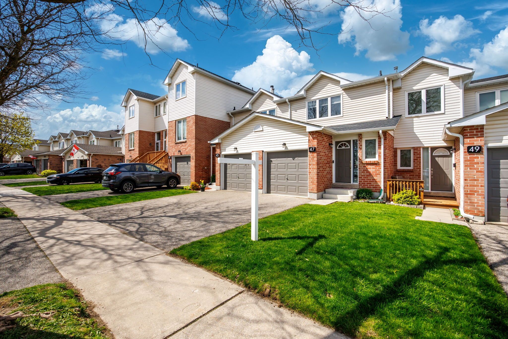 47 Stewart Maclaren Road 74, Halton Hills, On L7g 5l8