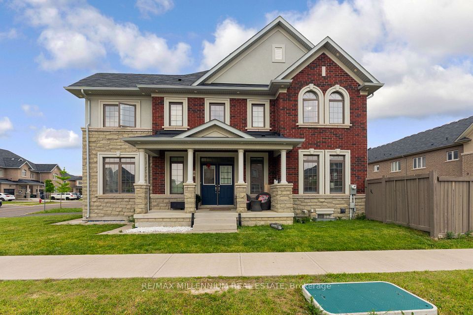 366 Remembrance Road, Brampton, On L7a 0c3