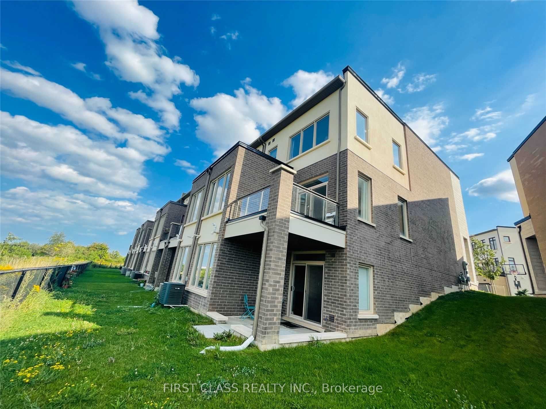 3211 Mintwood Circle, Oakville, On L6h 0n9