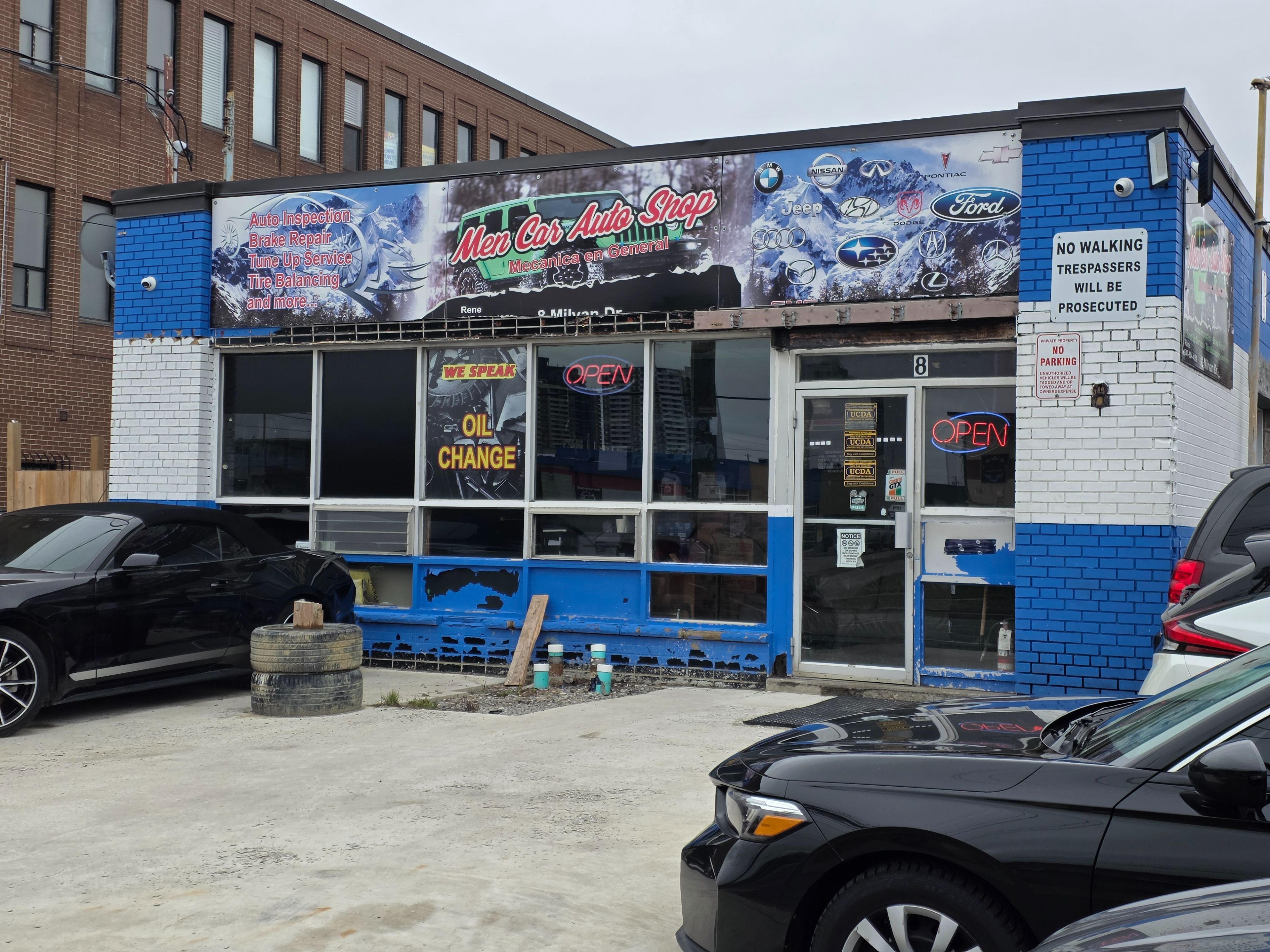 8 Milvan Drive, Toronto, On M9l 1z2