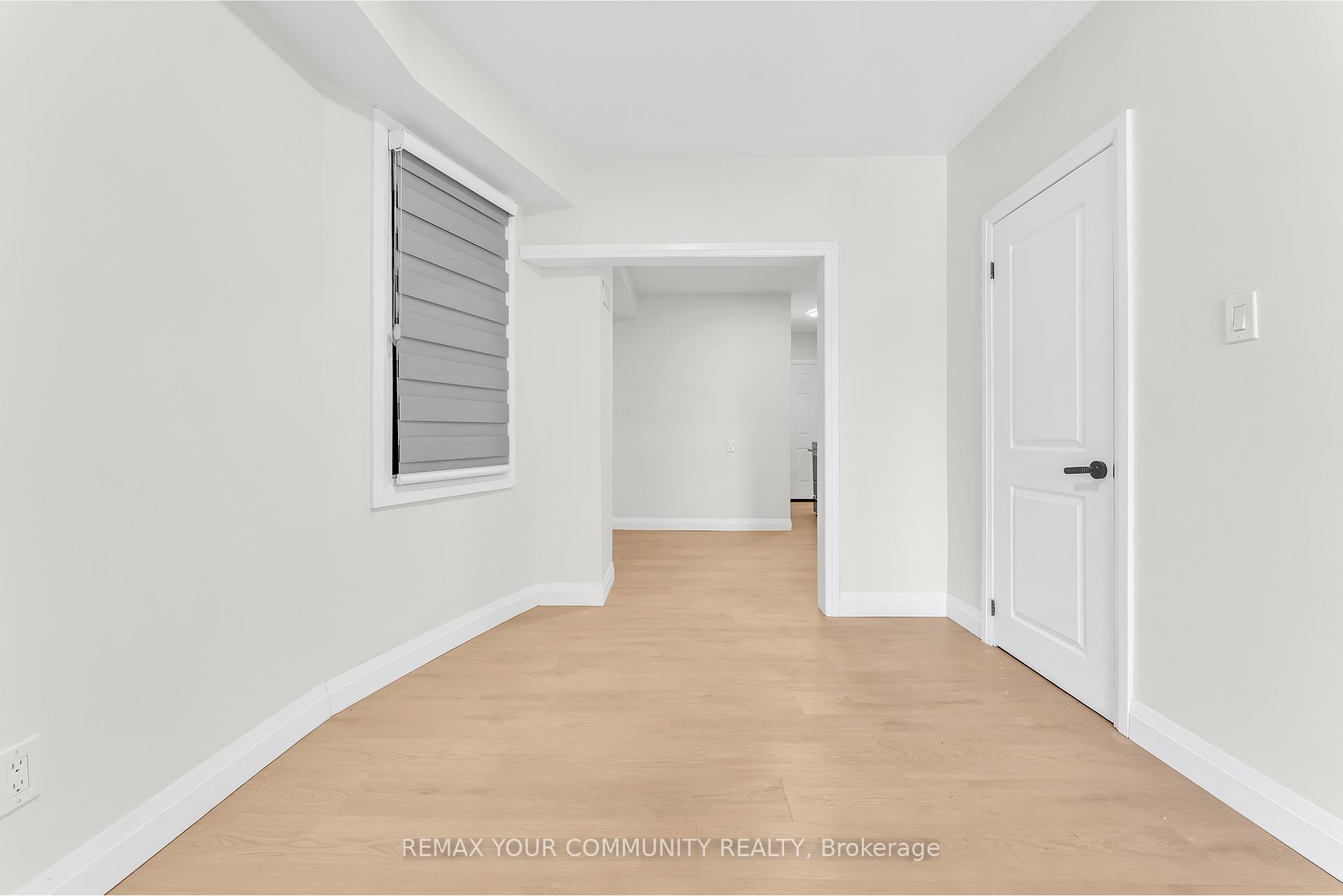 1822 St Clair Avenue W Upper Level, Toronto, On M6n 1j5