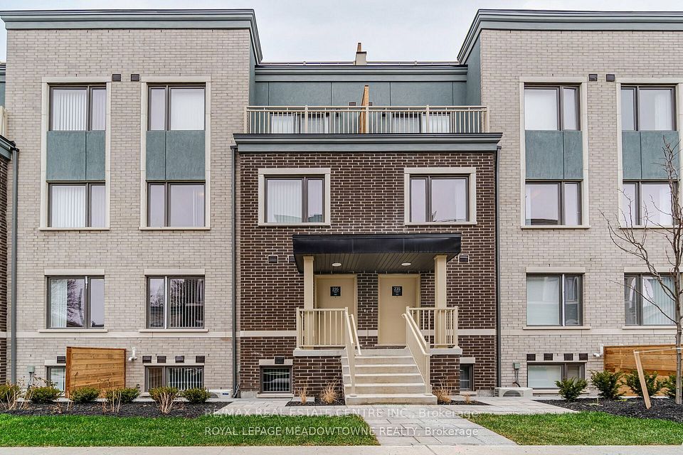 235 Birmingham Street 142, Toronto, On M8v 0j5