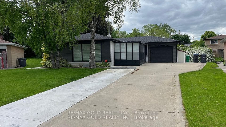 42 Beechwood Crescent, Brampton, On L6t 1y1