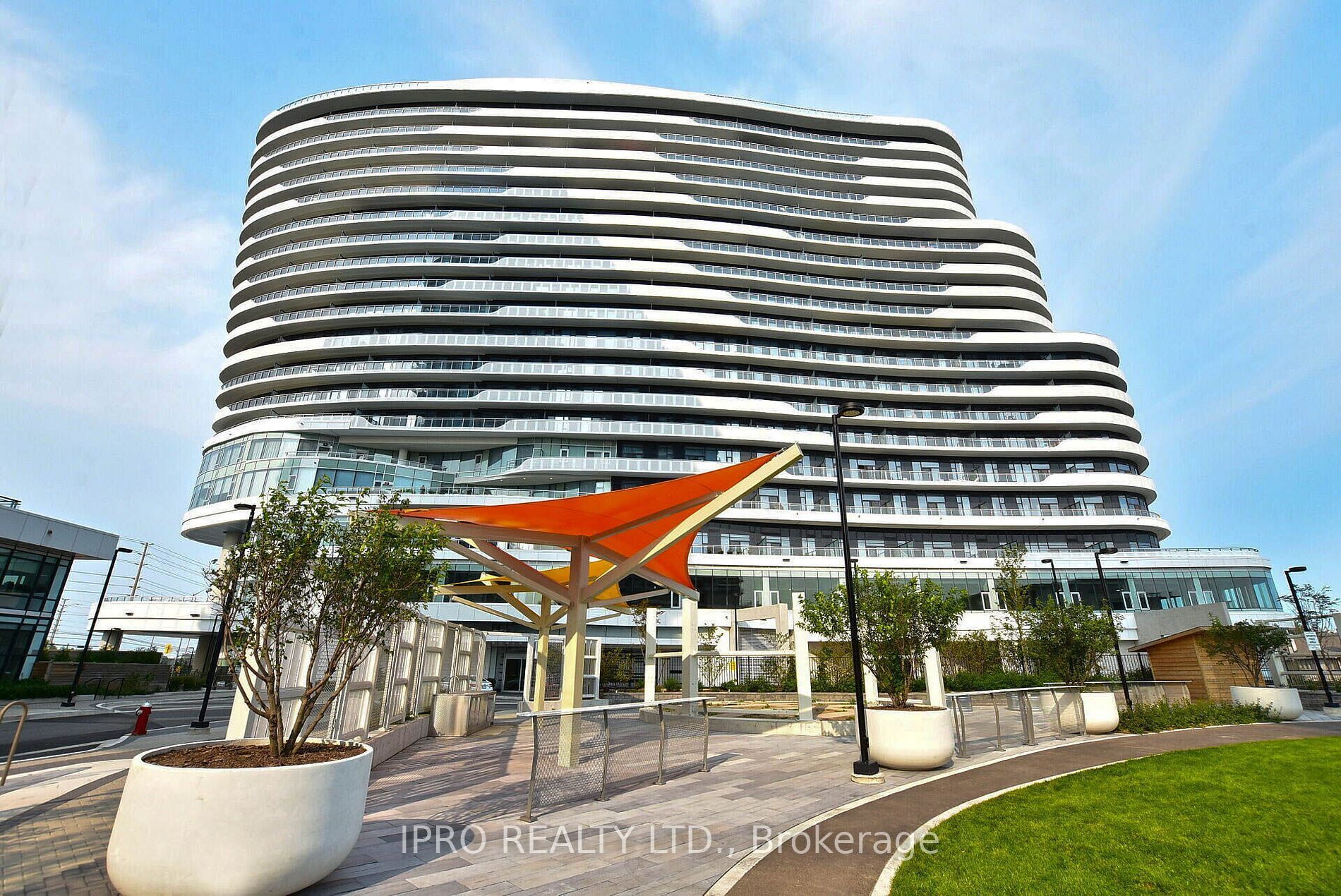 2520 Eglinton Avenue W 1008, Mississauga, On L5m 0y4