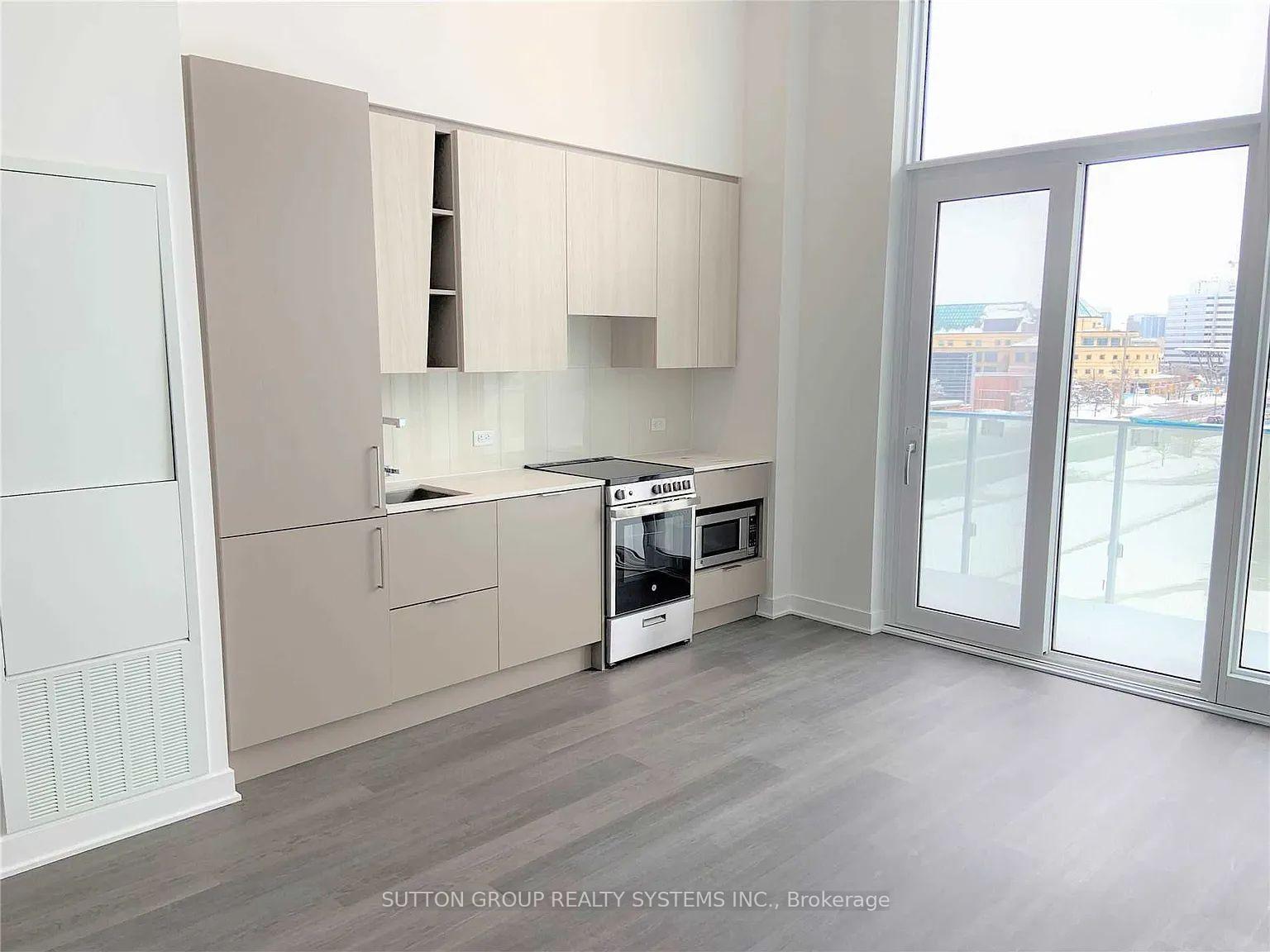 3900 Confederation Parkway 414, Mississauga, On L5b 0m3