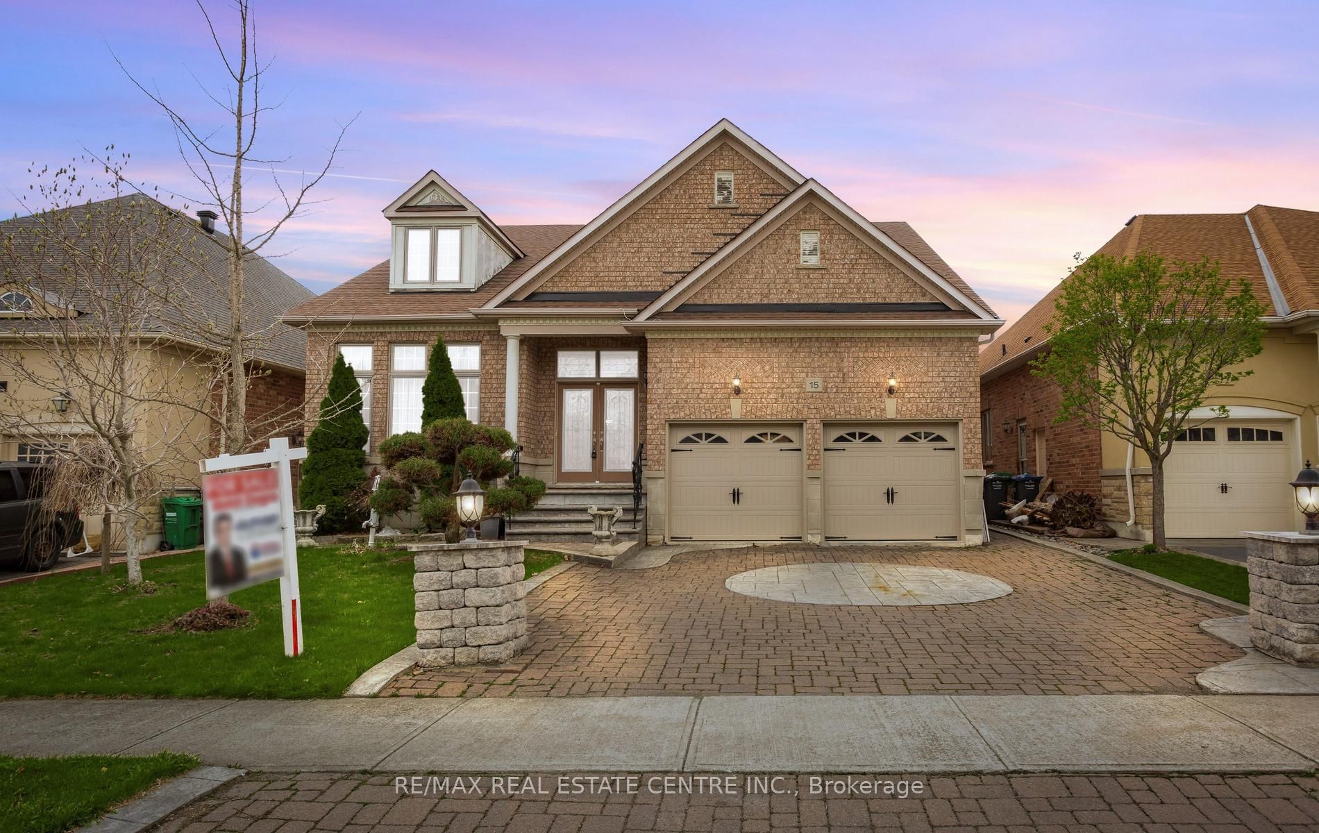15 Concorde Drive, Brampton, On L6p 1v3