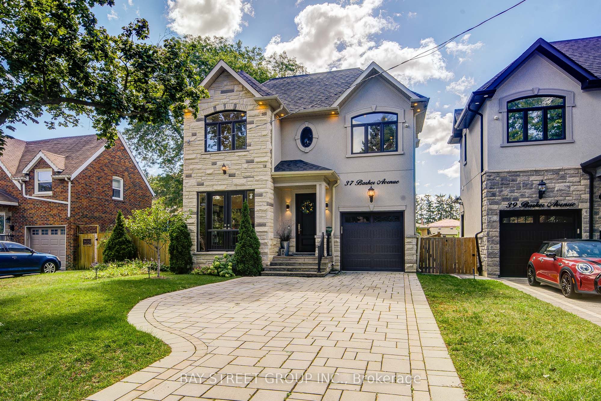 37 Barker Avenue, Toronto, On M9v 1e6