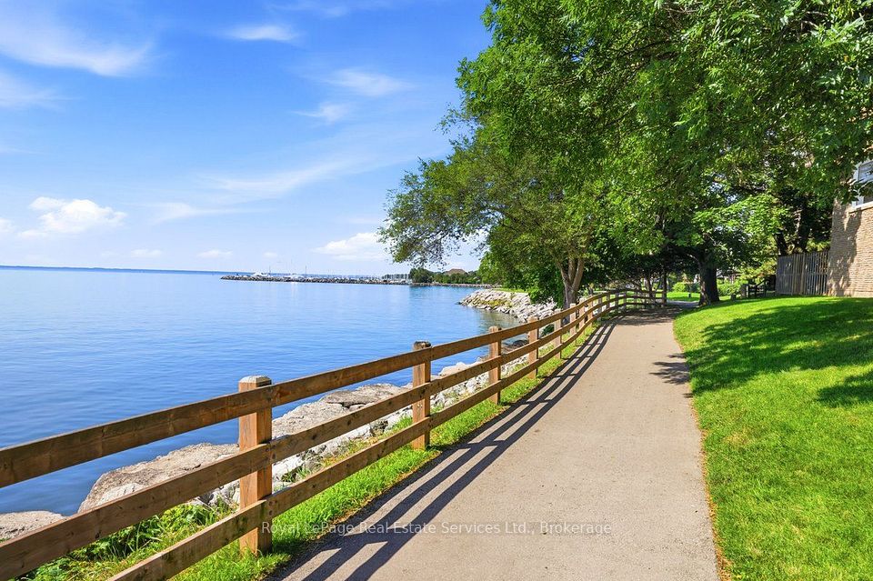 2120 Marine Drive 5, Oakville, On L6l 1b7
