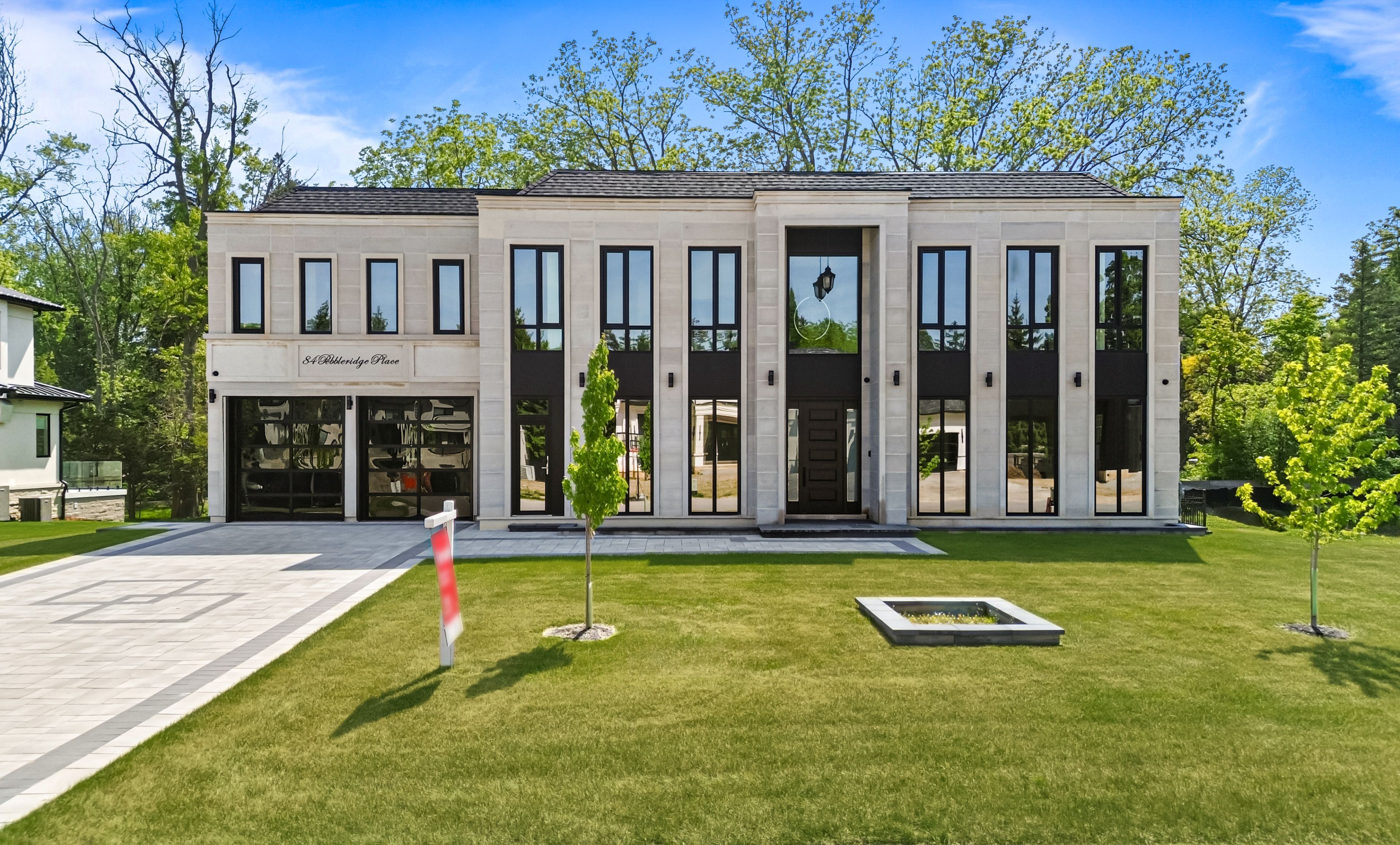 84 Pebbleridge Place, Oakville, On L6k 3y4
