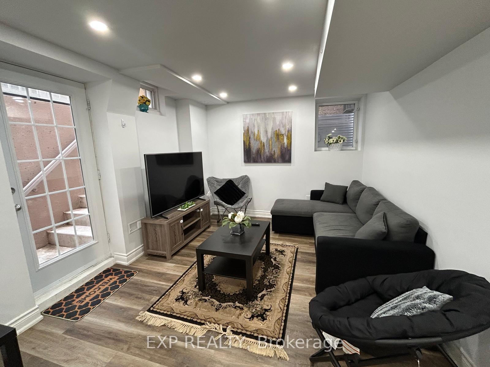 307 Burloak Drive Basement, Oakville, On L6l 6t6