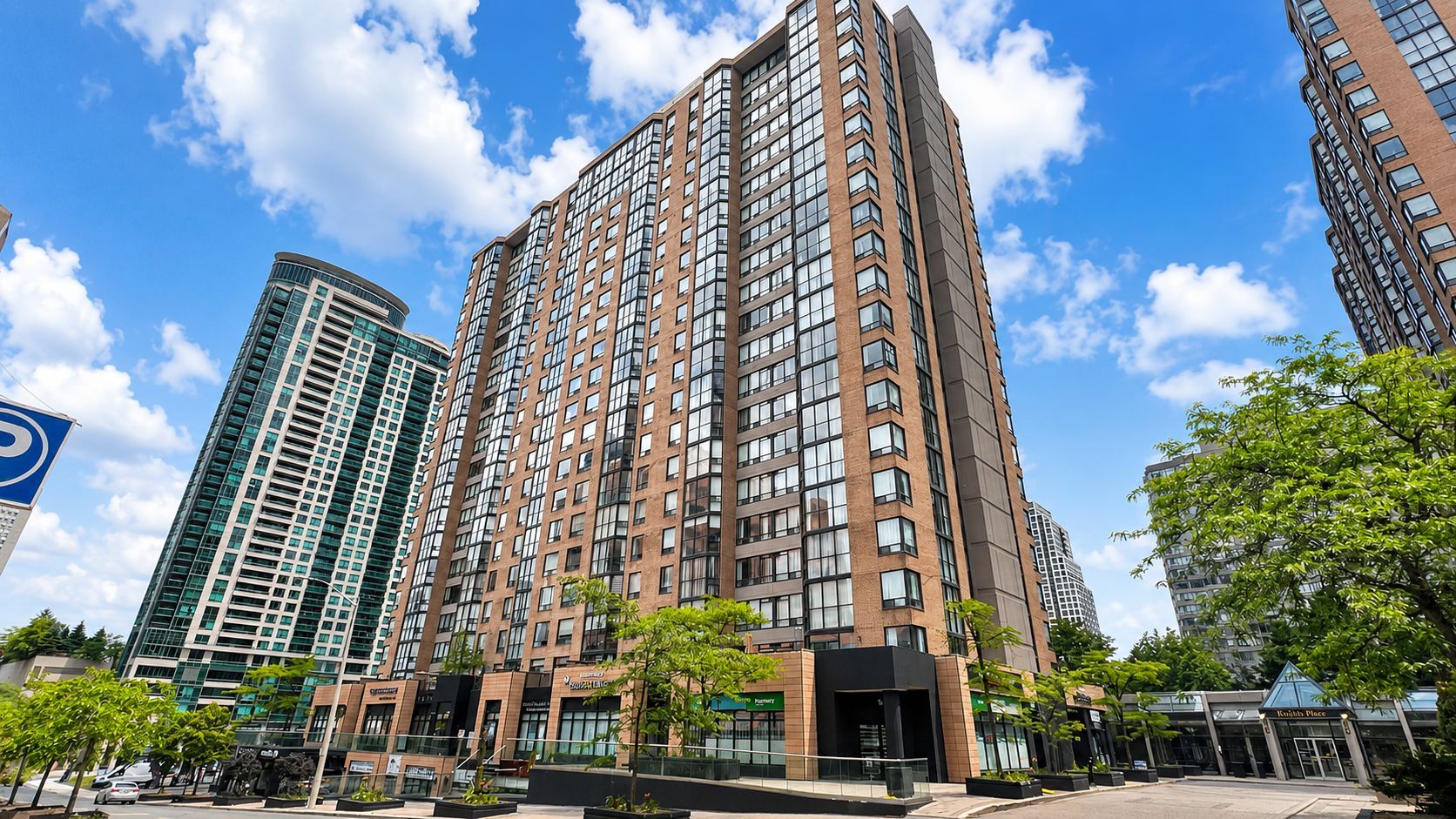 265 Enfield Place 511, Mississauga, On L5b 3y6