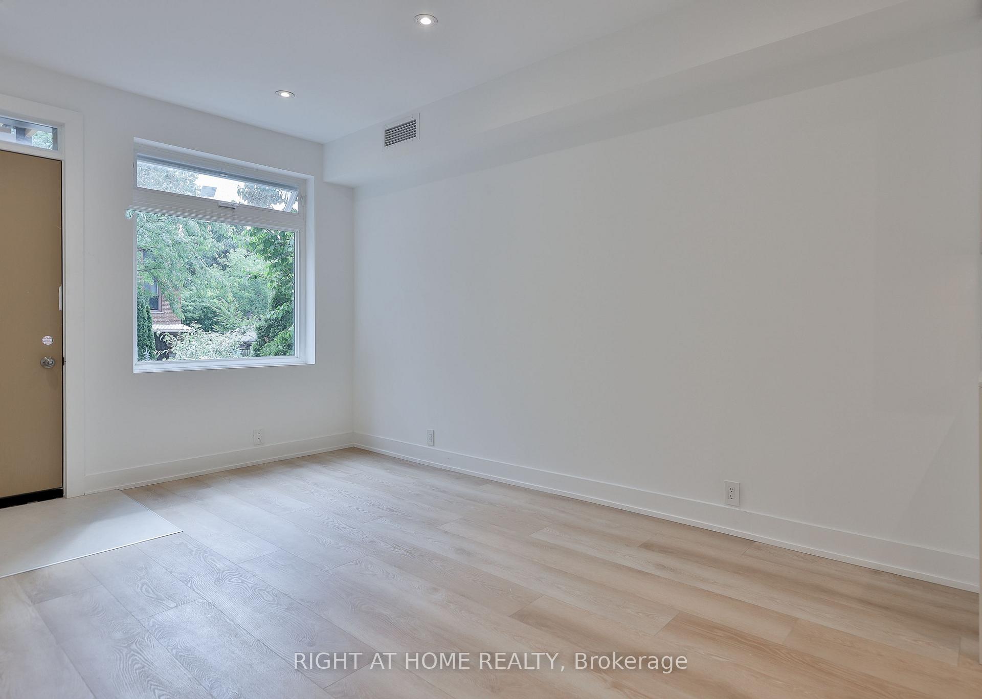266 Indian Grove 1-Main Floor, Toronto, On M6p 2h5