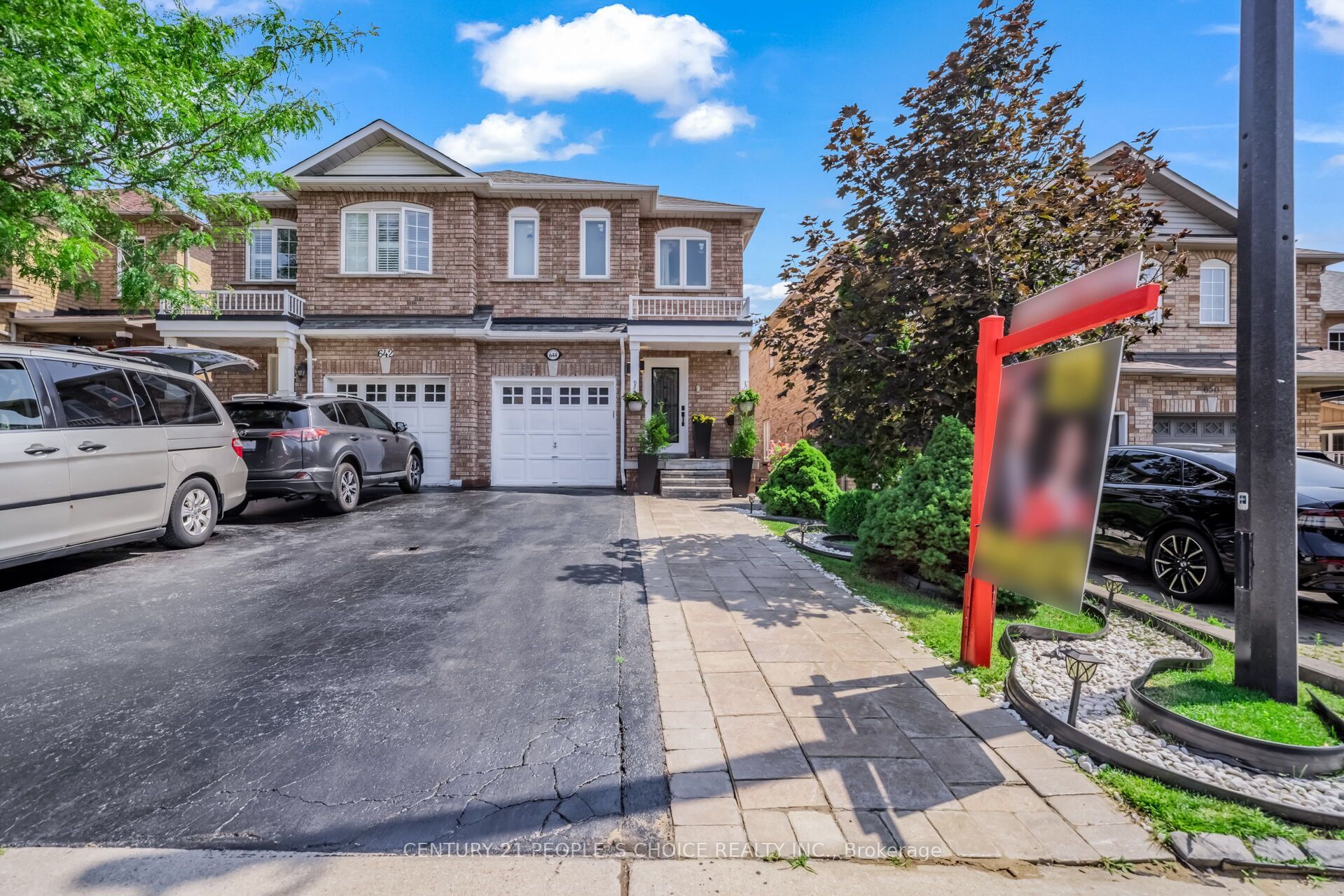 644 Madame Street, Mississauga, On L5w 1g6