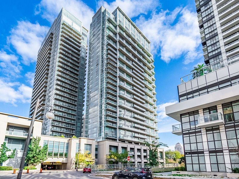 155 Legion Road N 1905, Toronto, On M8y 0a7