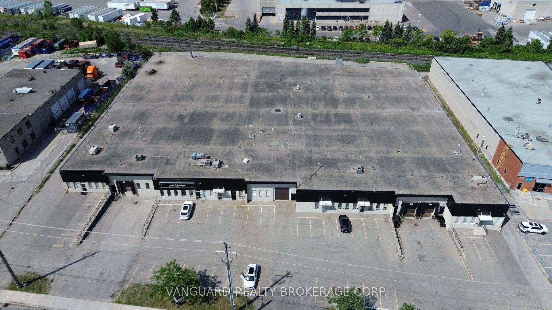 800 Flint Road, Toronto, On M3j 2j5