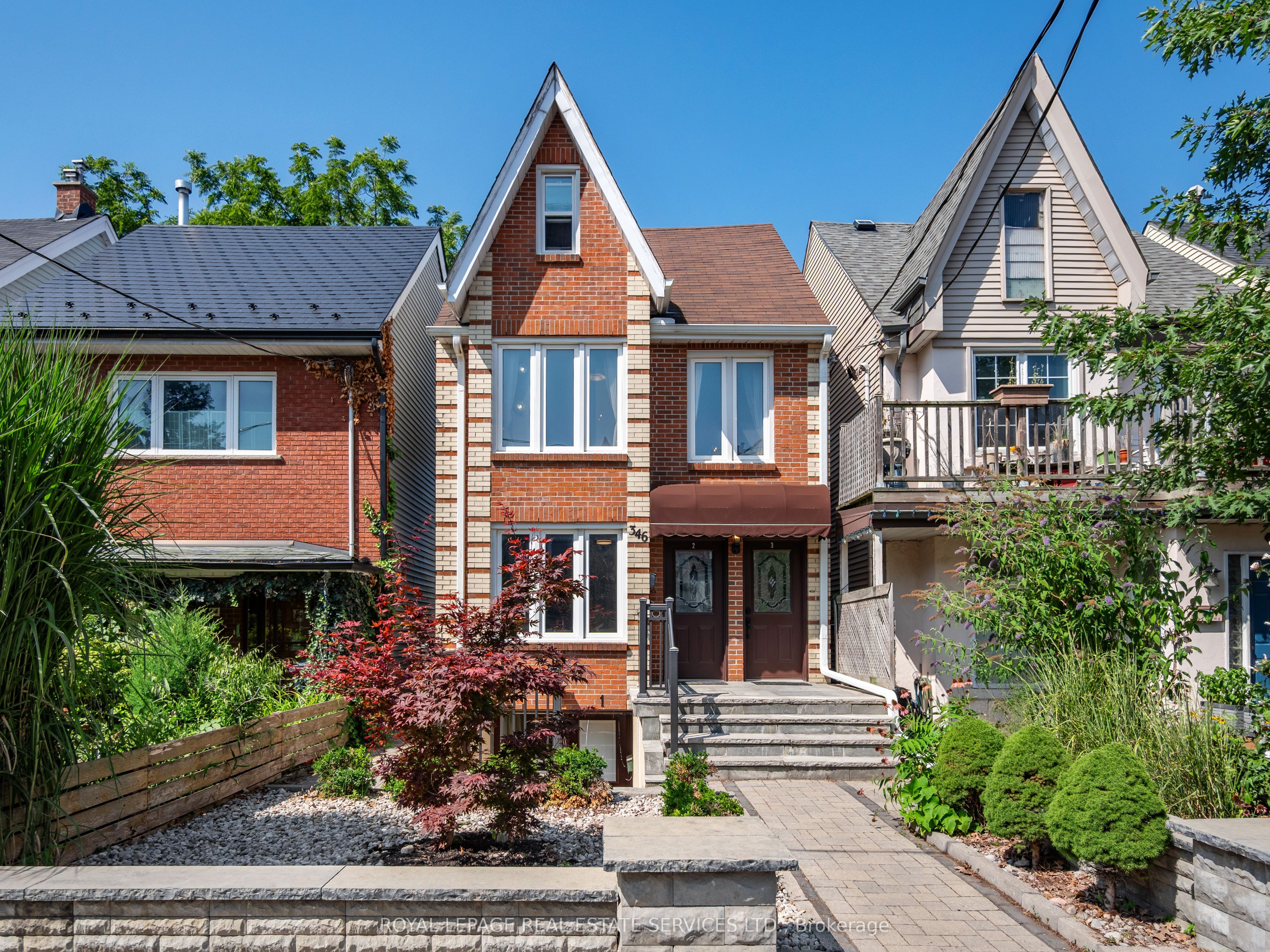346 Indian Road Crescent, Toronto, On M6p 2h1