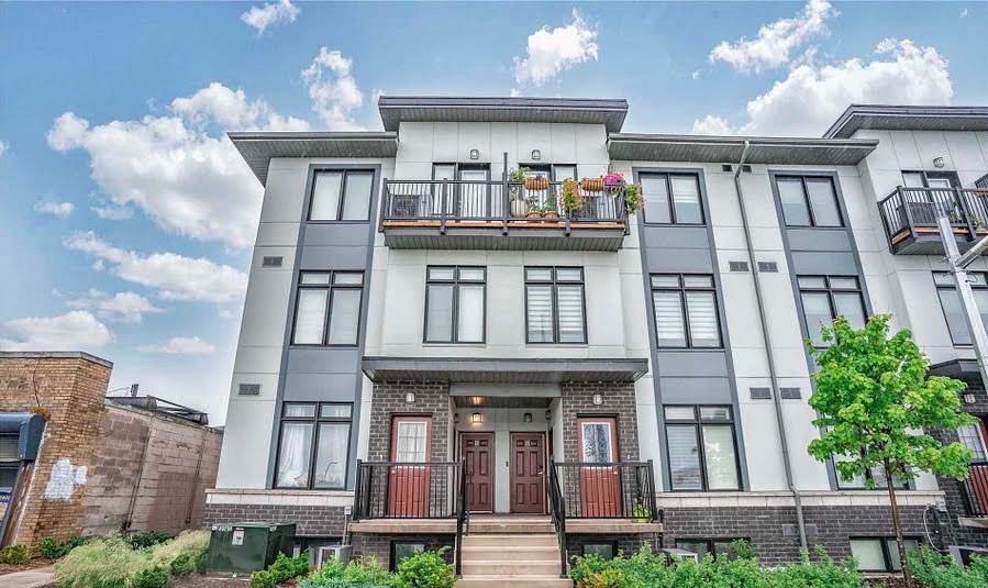 630 Rogers Road 25, Toronto, On M6m 1c1