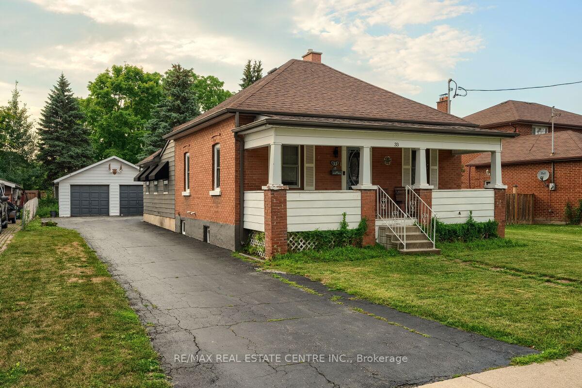 33 Miles Street, Milton, On L9t 1e5