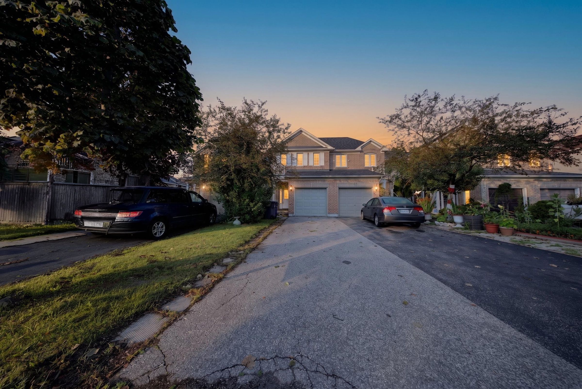 787 Avocado Crescent, Mississauga, On L5w 1h4