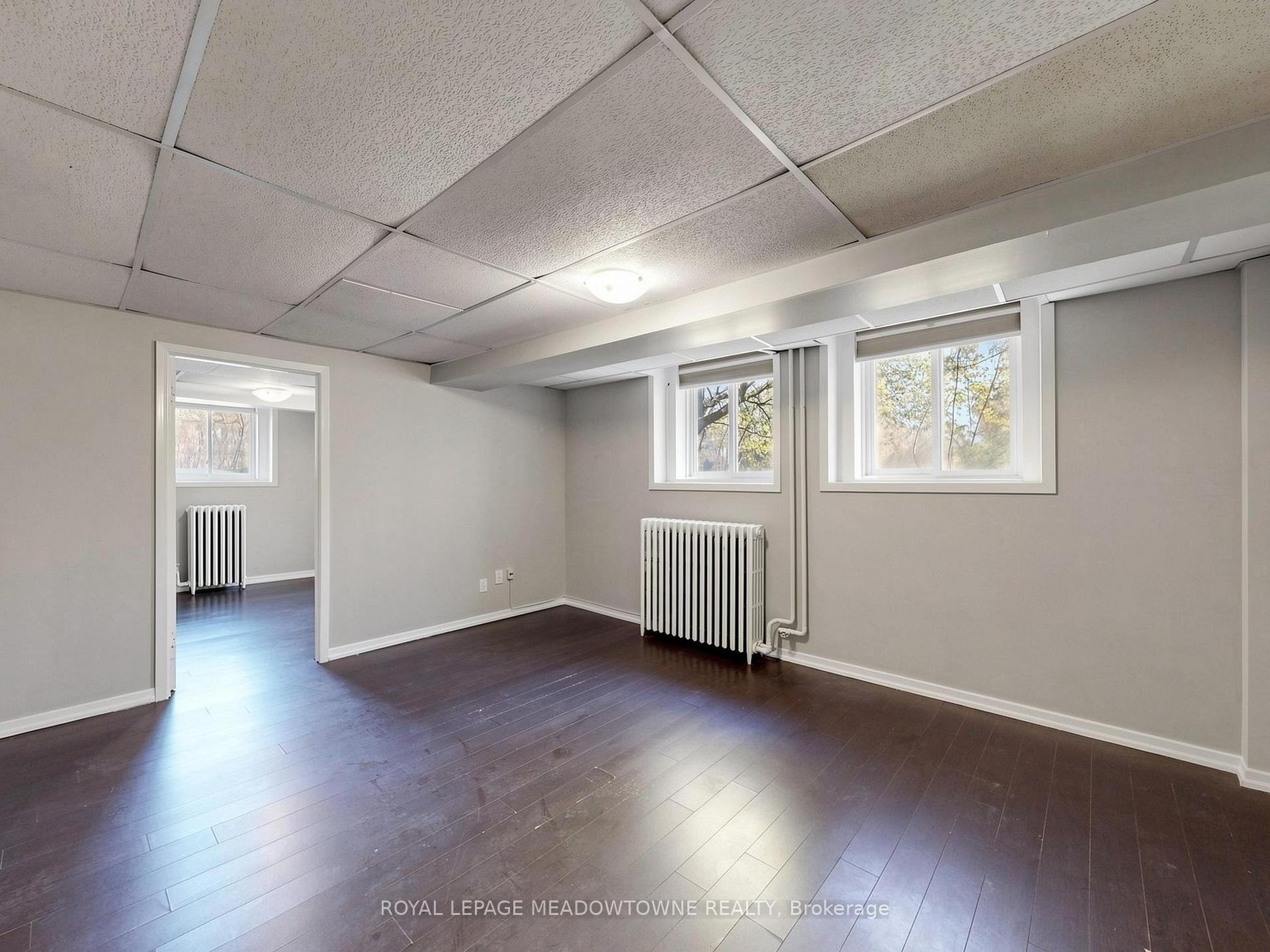 70 Mill Street 2, Halton Hills, On L7g 2c9