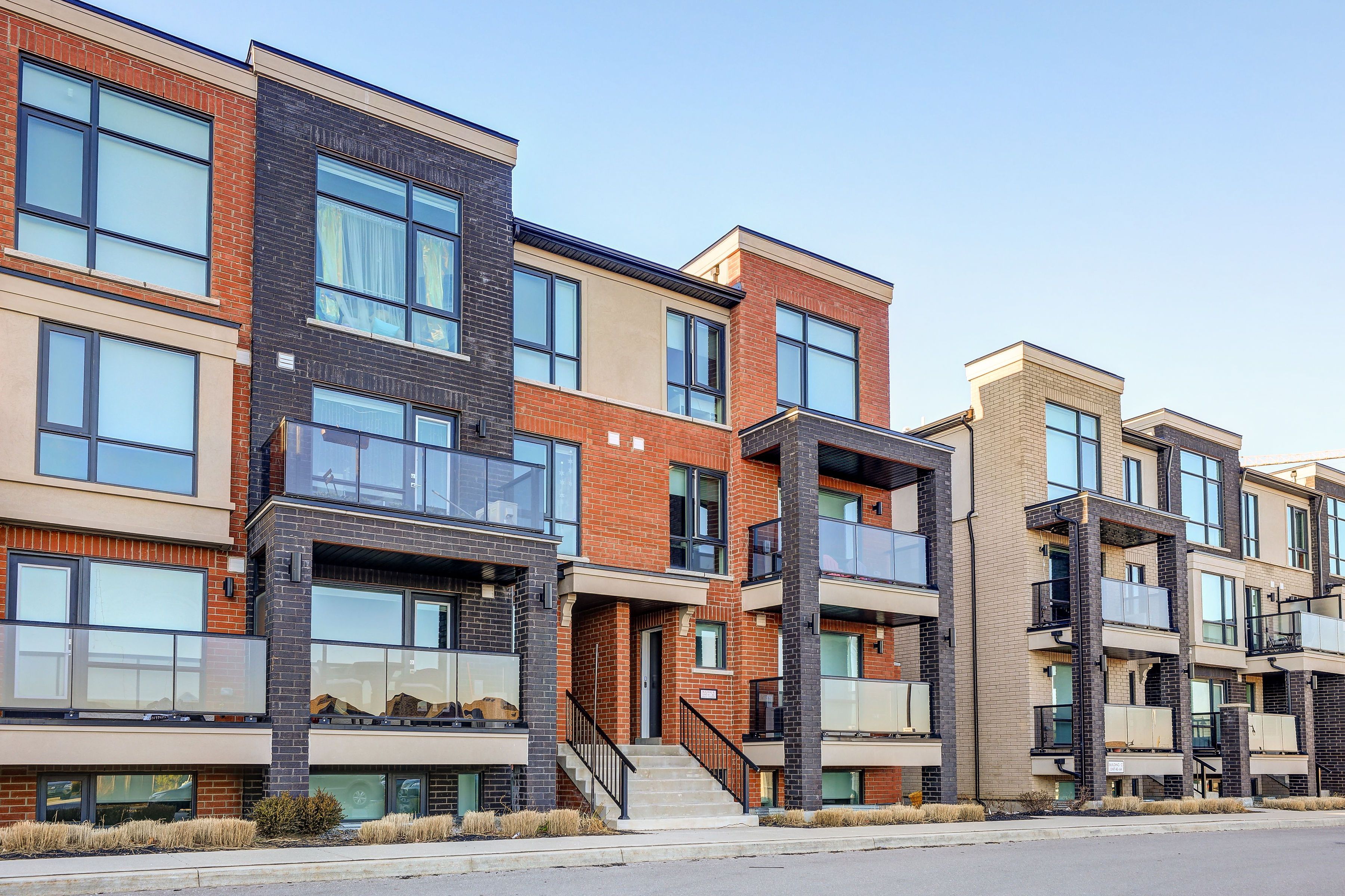 100 Dufay Road 38, Brampton, On L7a 4a2