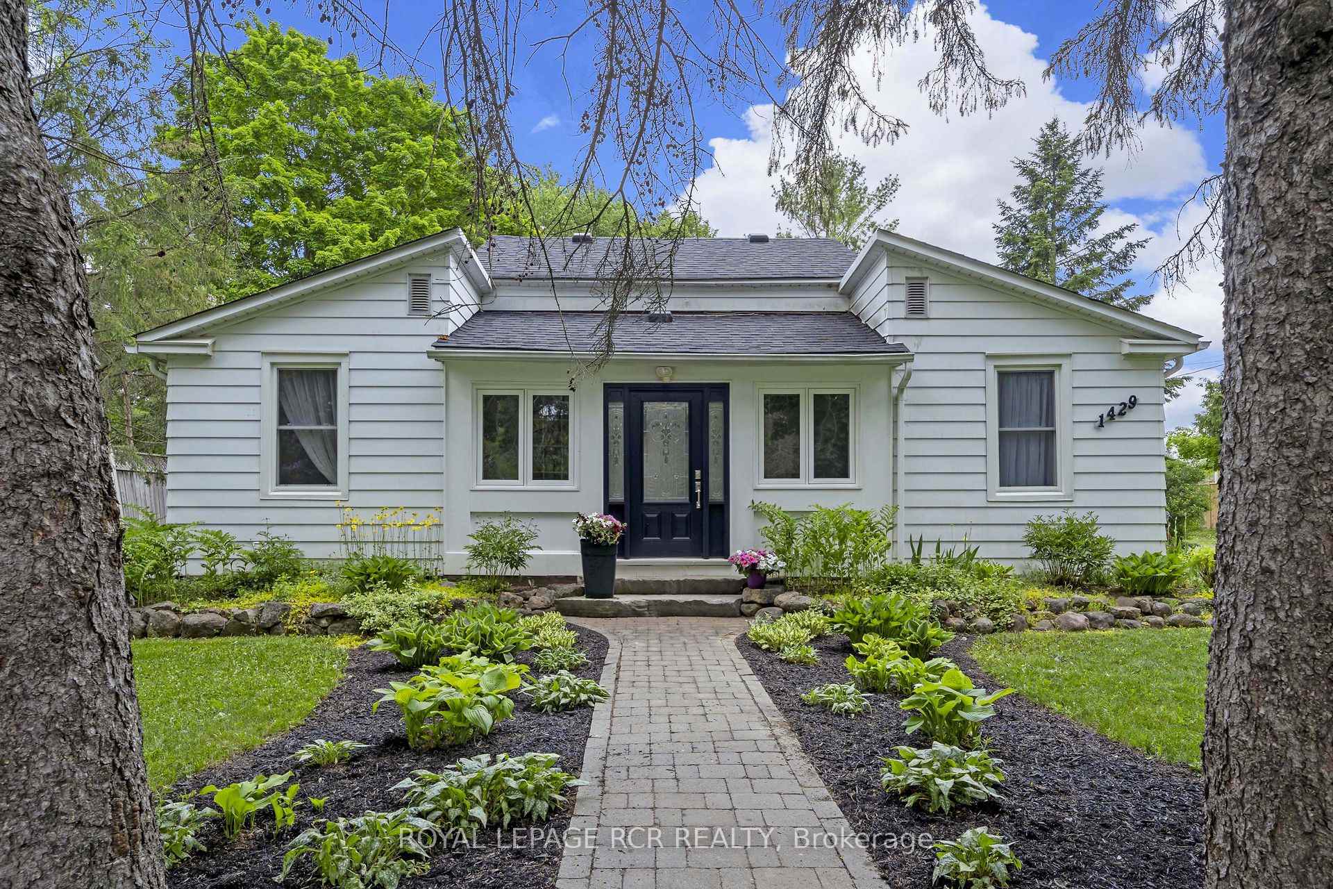 1429 Queen Street, Caledon, On L7k 0e4