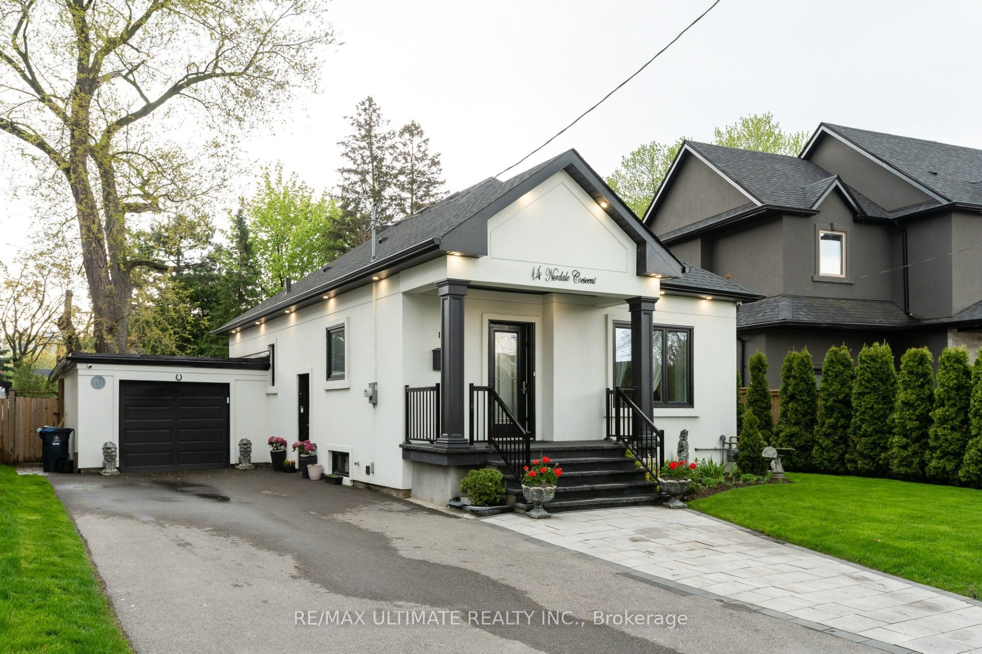 14 Nordale Crescent, Toronto, On M6m 3a1