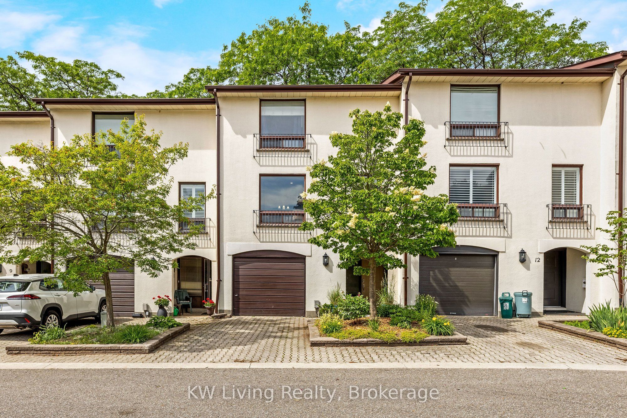 6679 Shelter Bay Road 11, Mississauga, On L5n 2a2