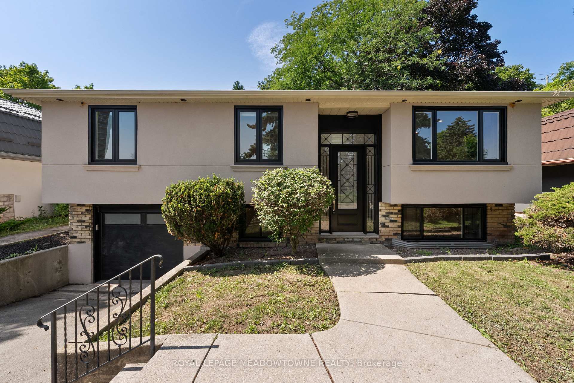 1268 Forest Hill, Oakville, On L6h 2c3