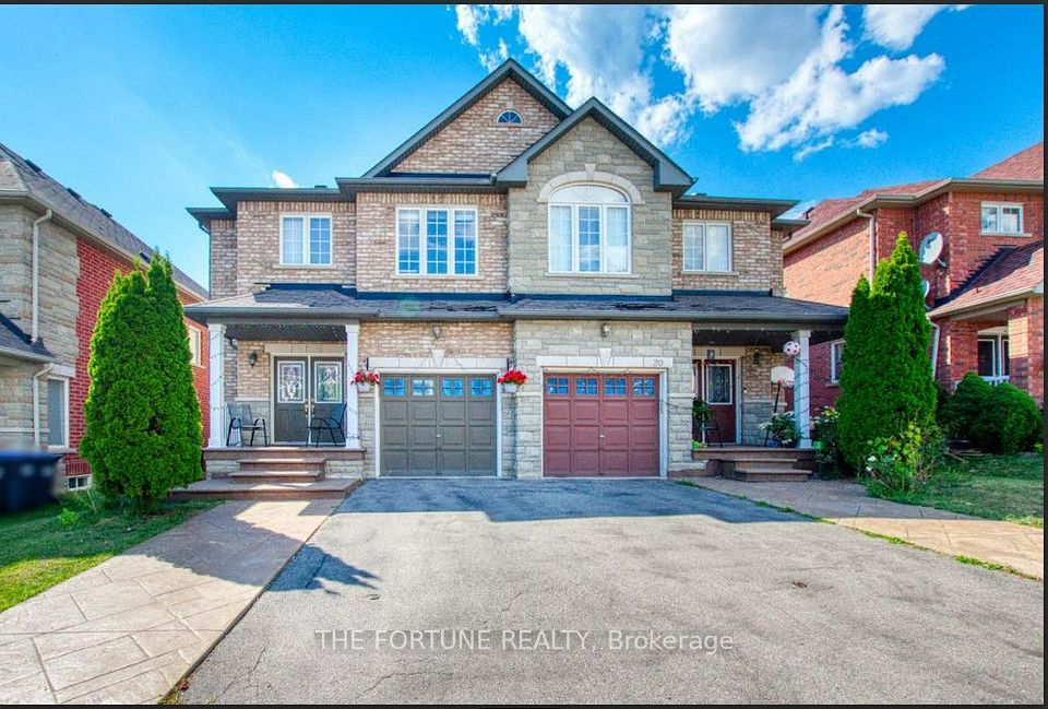 18 Saint Eugene Street, Brampton, On L6y 0k9