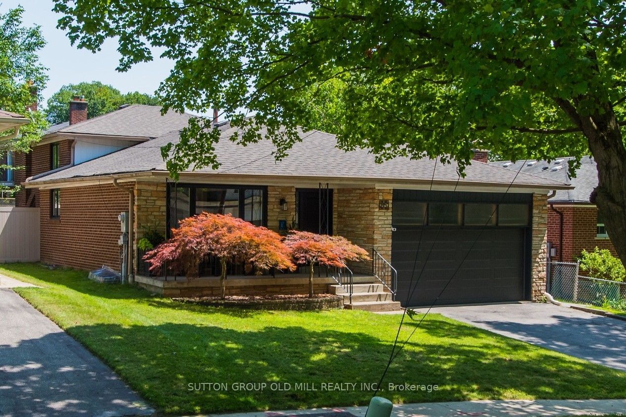 85 Bonnyview Drive, Toronto, On M8y 3g7