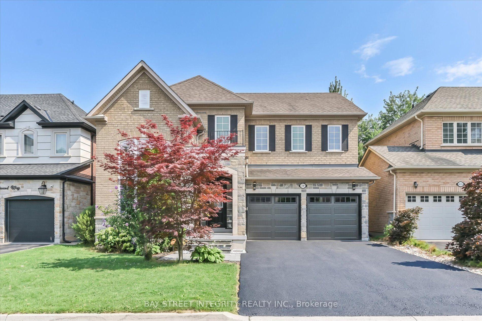 210 Milkweed Way, Oakville, On L6l 0a6