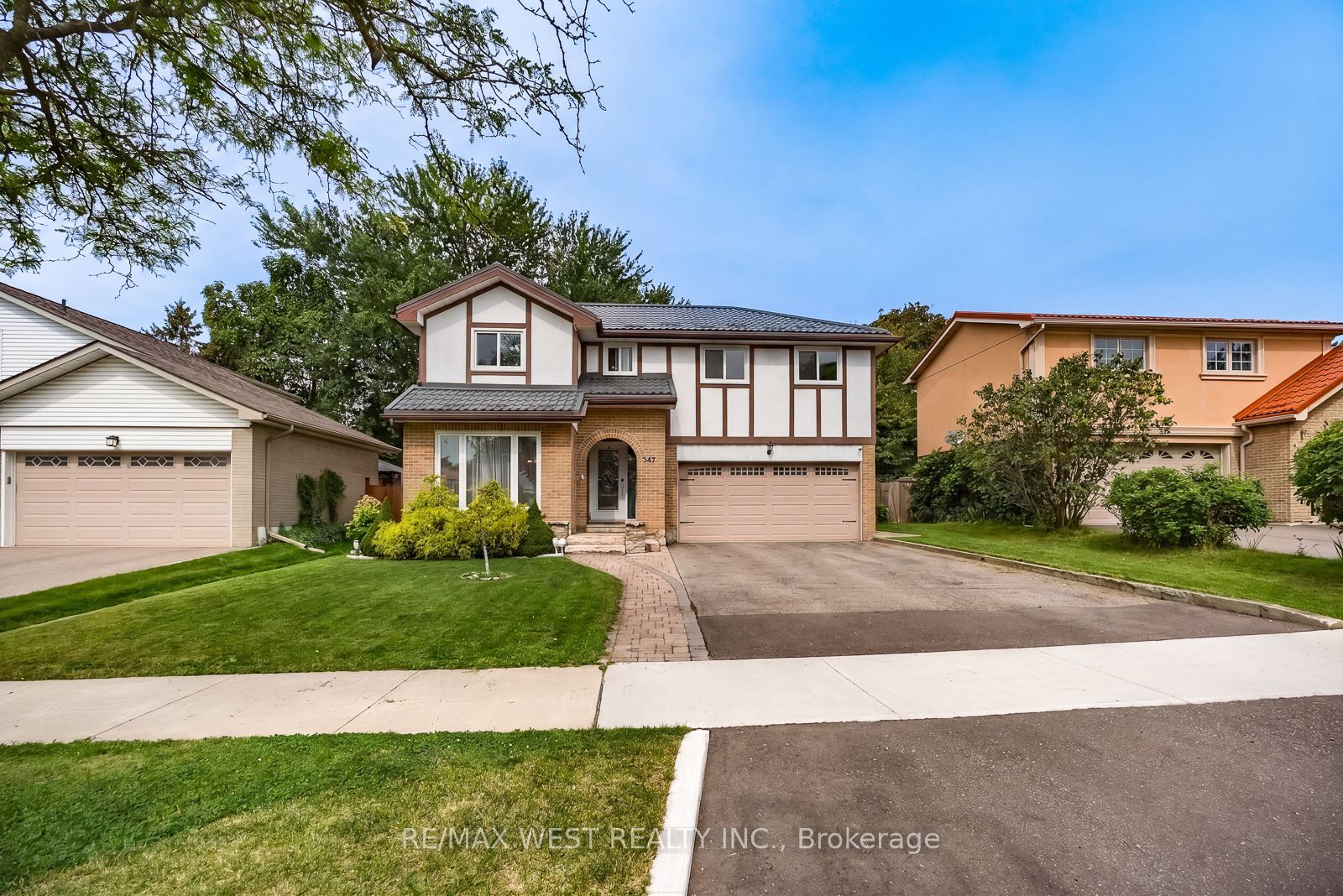 347 Karen Park Crescent, Mississauga, On L5a 3c8