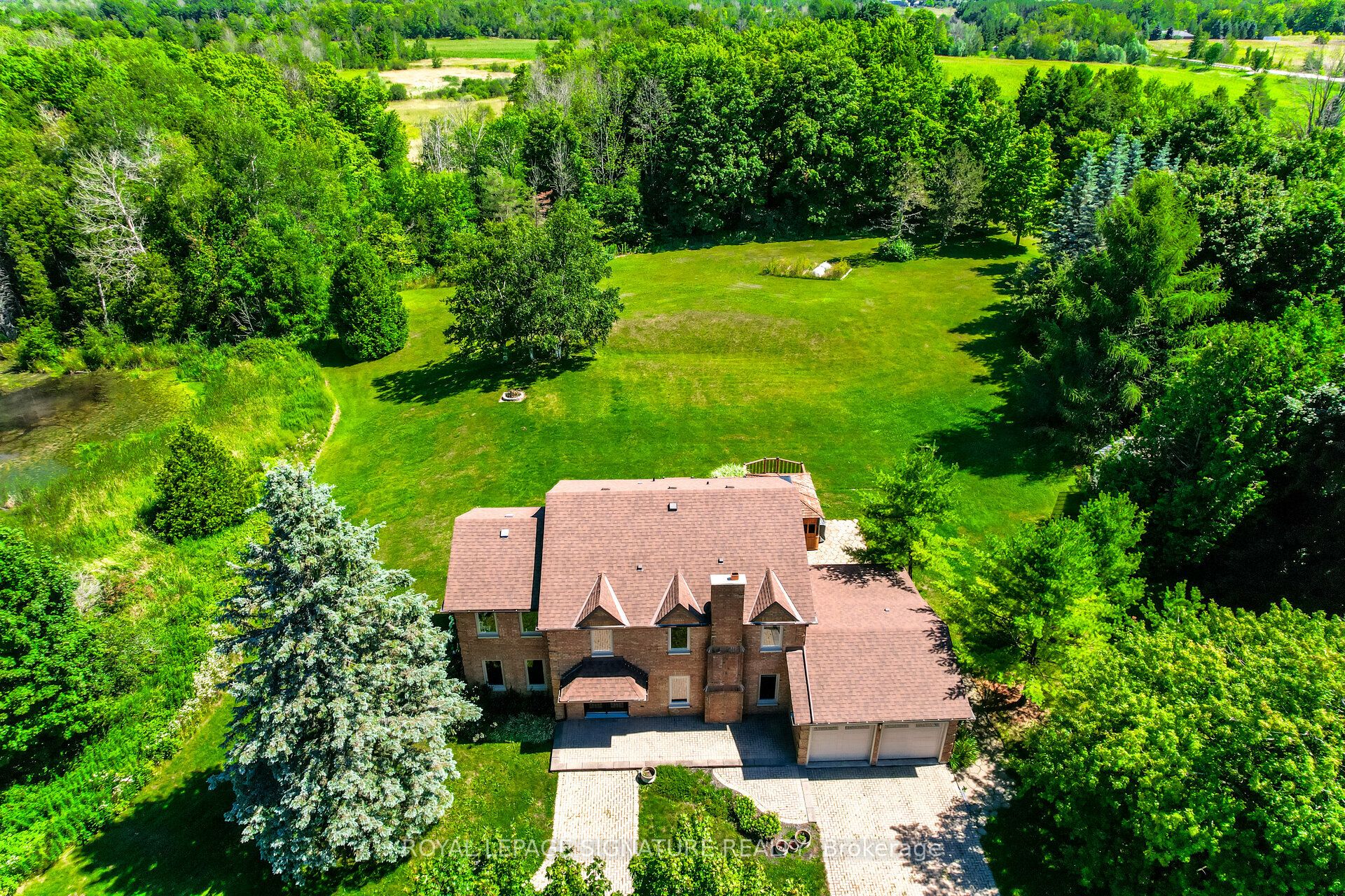 9 Elite Road, Caledon, On L7k 0l2