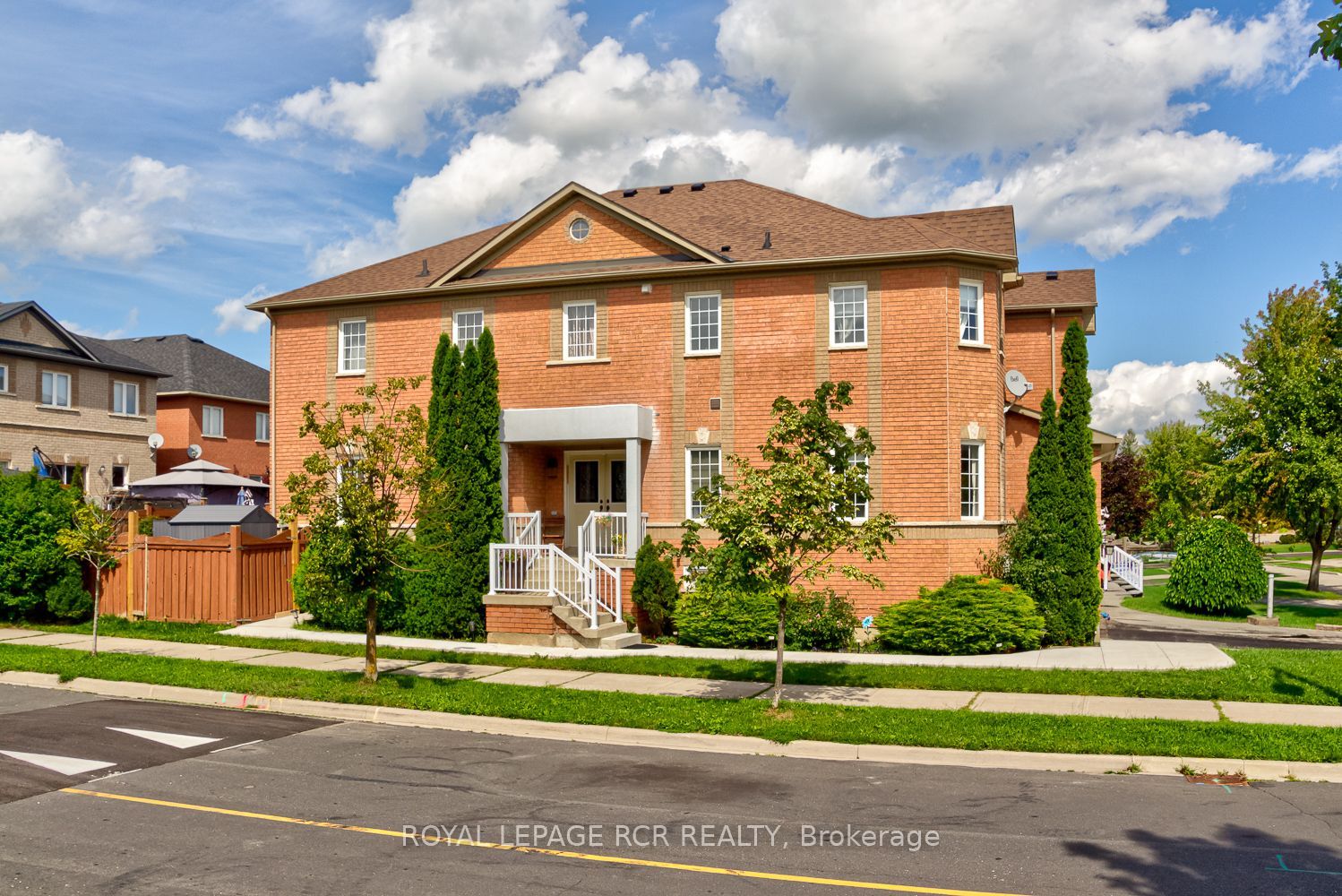 13 Silvervalley Drive, Caledon, On L7e 2y8