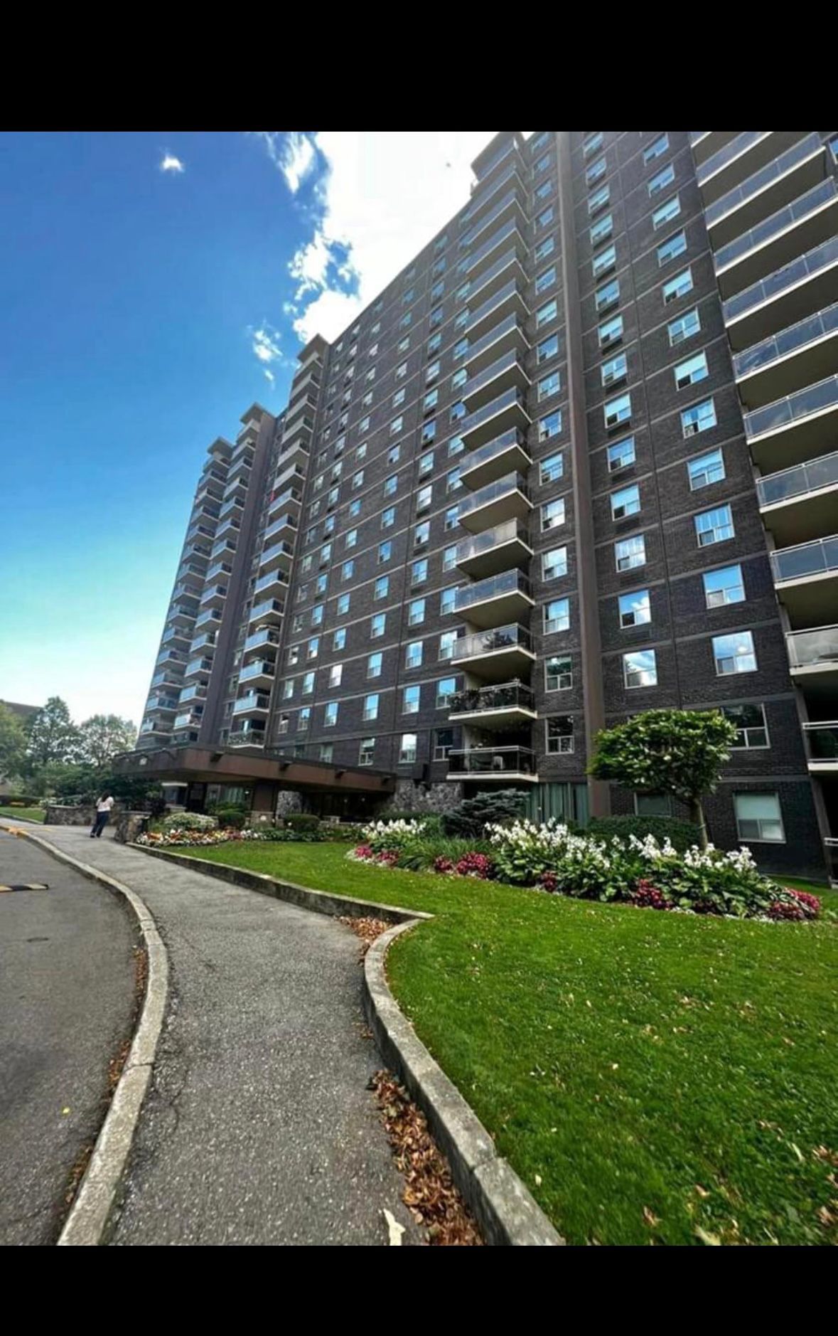 966 Inverhouse Drive 608, Mississauga, On L5j 4b6