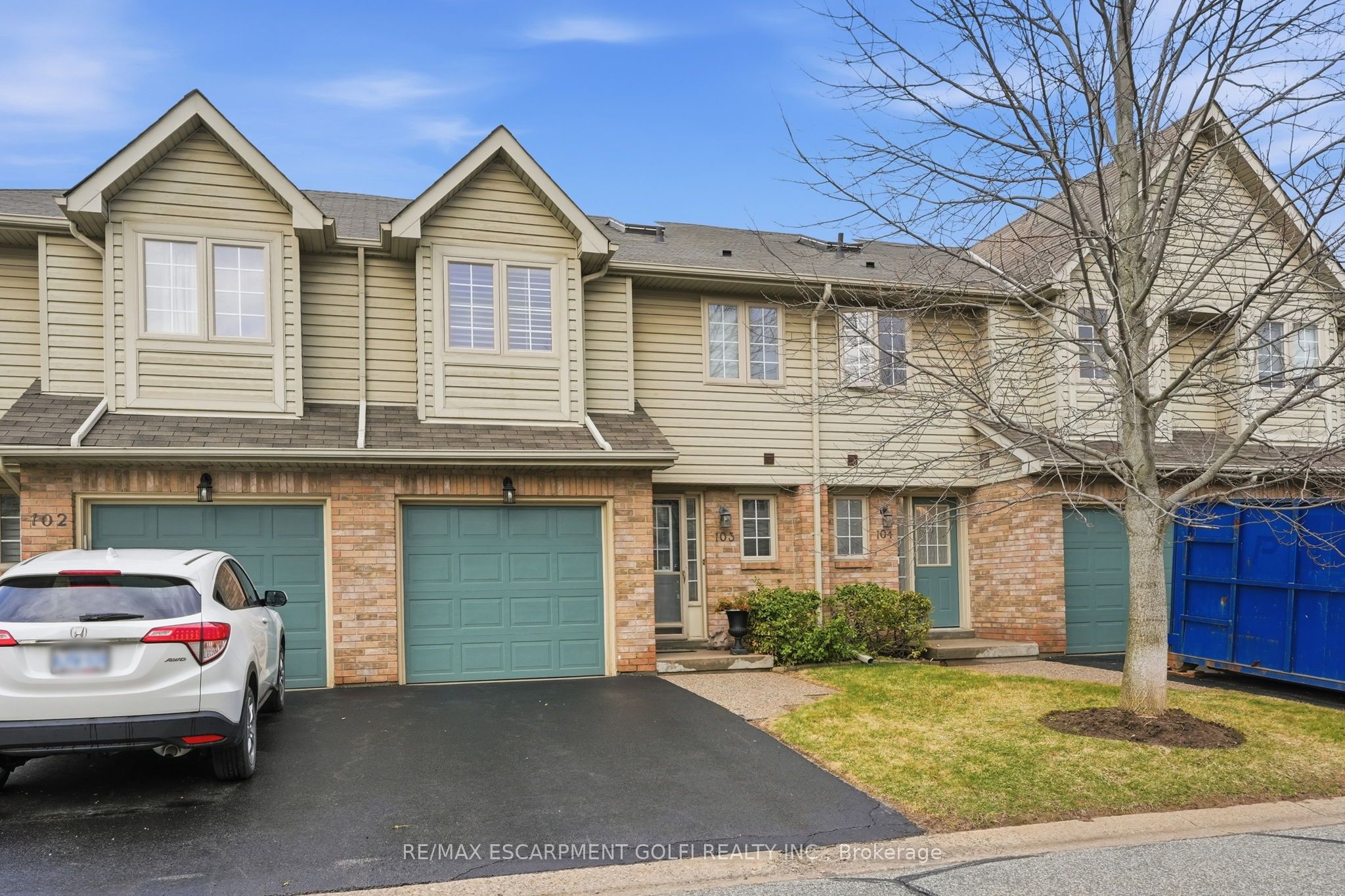 3333 New Street 103, Burlington, On L7n 1n1