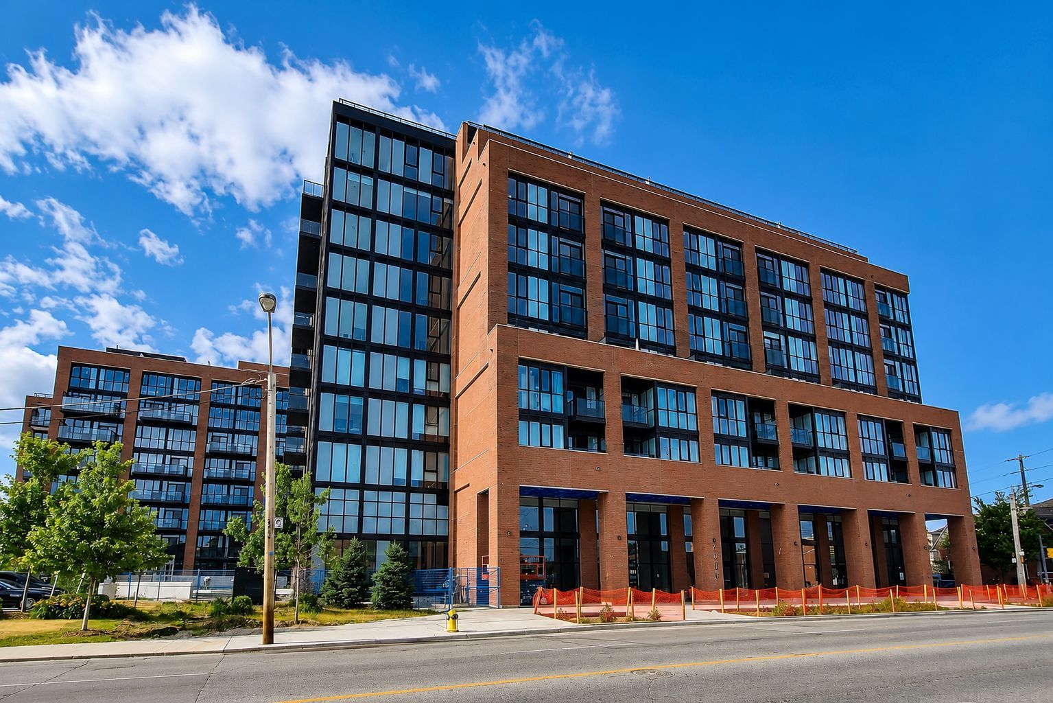 2300 St Claire Avenue W 312, Toronto, On M6n 0b3