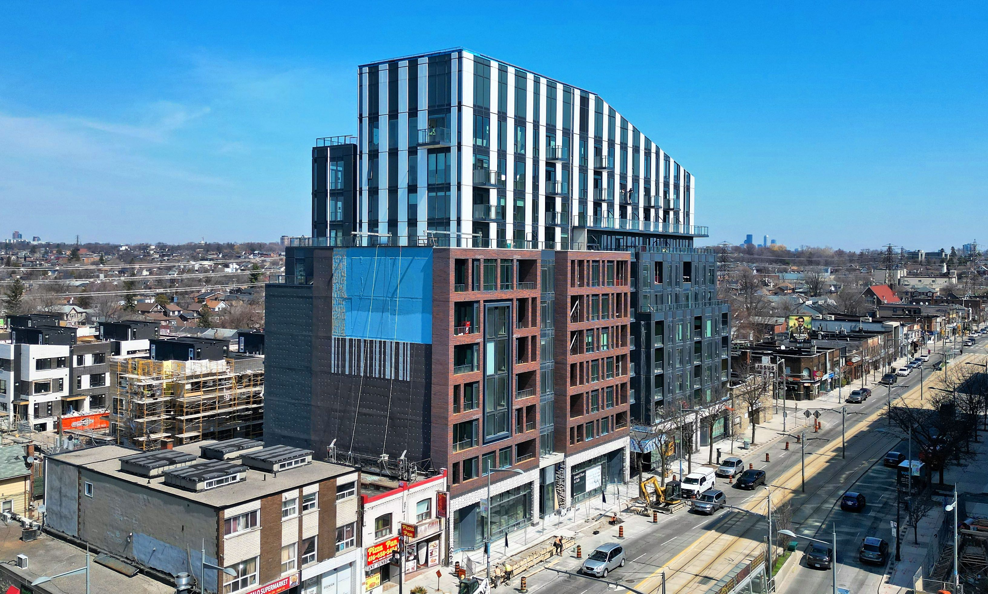 1808 St. Clair Avenue W 712, Toronto, On M6n 1j5
