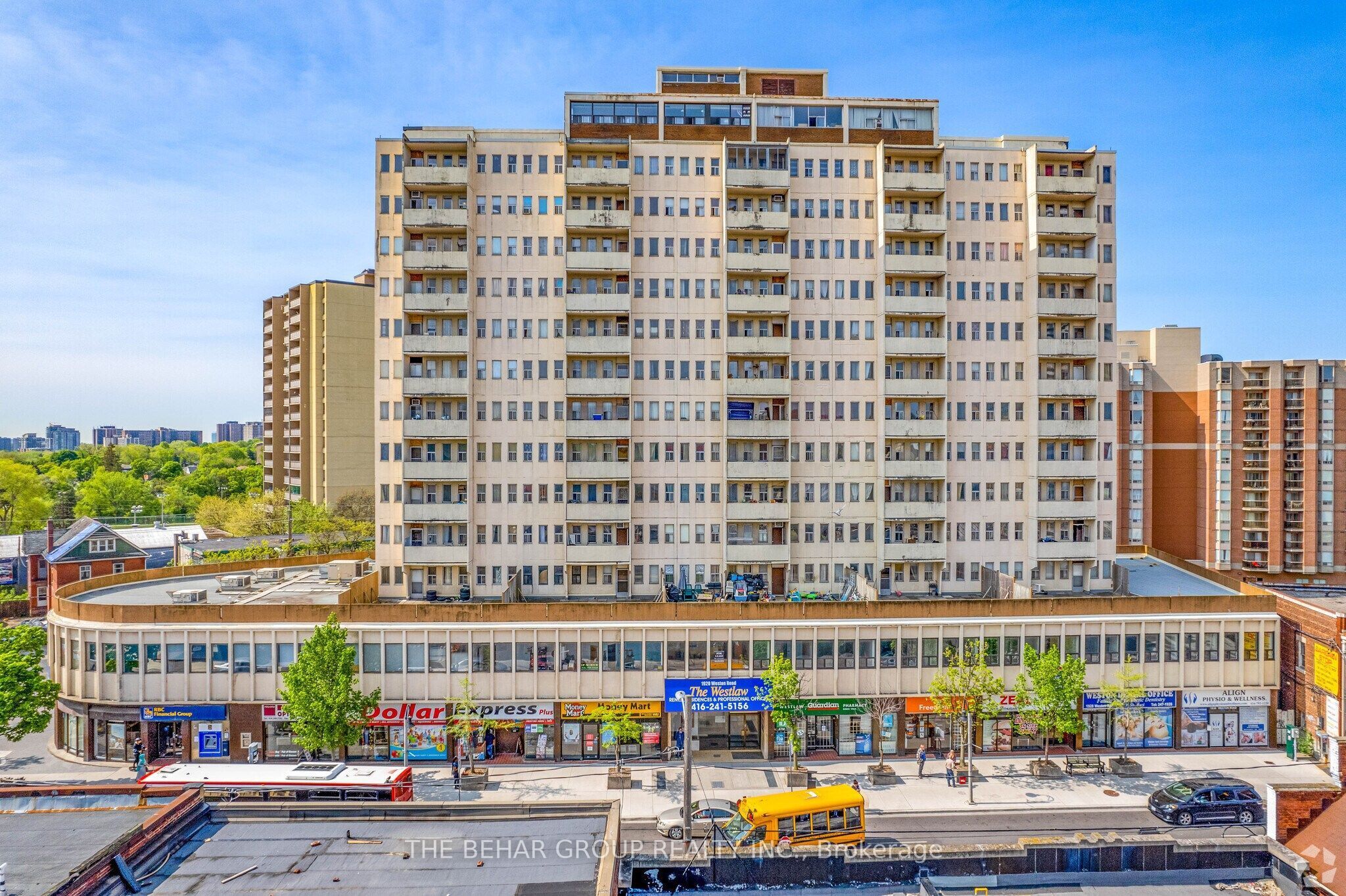 1920 Weston Road 218a, Toronto, On M9n 1w5