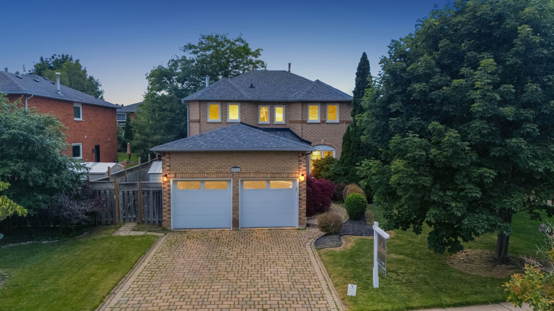 4315 Credit Pointe Drive, Mississauga, On L5m 3j8