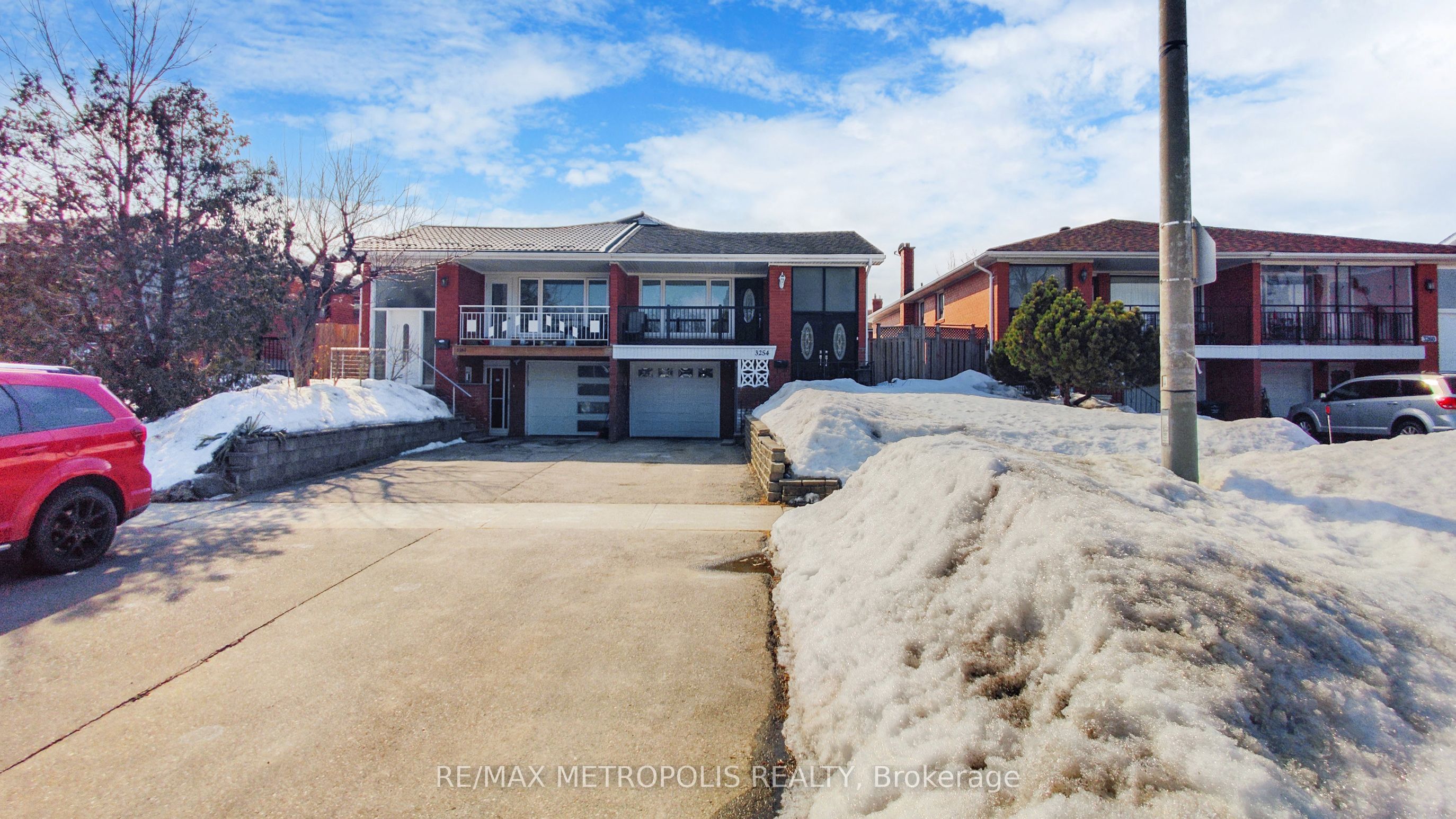 3254 Fieldgate Drive Upper, Mississauga, On L4x 2h7